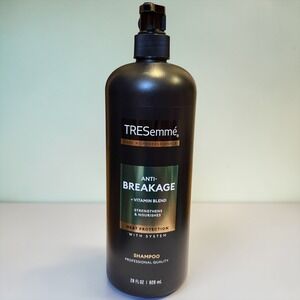 TRESemme Anti-Breakage Shampoo‎ Vitamin Blend Heat Protection 28 fl oz Pump